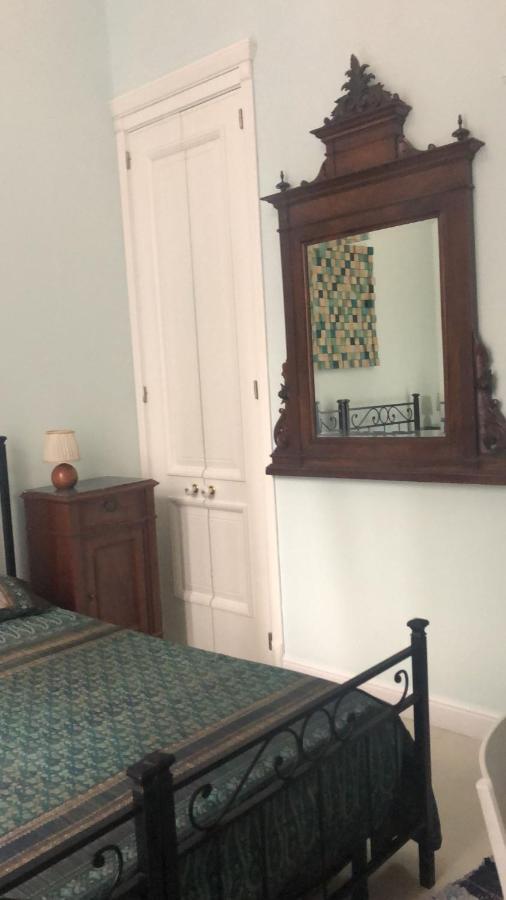 La Stanza Di Zeza Bed & Breakfast Napoli Bagian luar foto